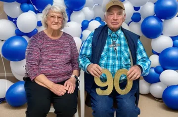  Doyle Archer Canadian provinces trucking, 90-year-old trucker Guinness record