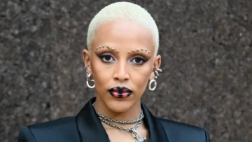 Doja Cat isn't one to shy away from weirdness and sometimes bizarre behavior: from her viral hit "Mooo!" where she donned a cow costume, to shaving off all her hair and eyebrows during her Instagram Live session, never to disappoint the public with her genius. Her alien-inspired fashion in this year's 2021 MTV Video Music Awards and out-of-this-world humor on social media again shows her creativity in whatever she does.