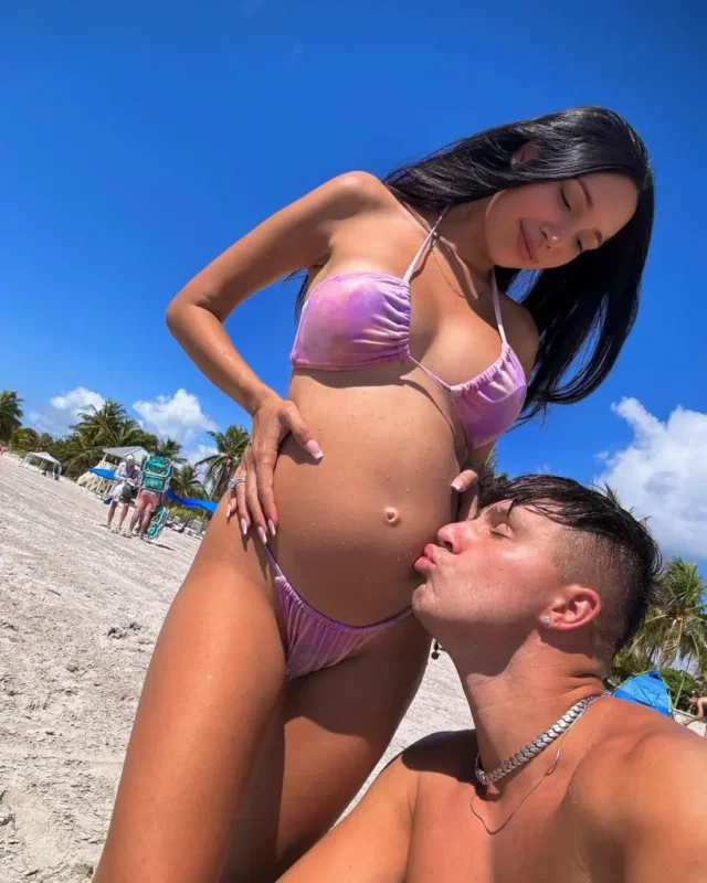 OnlyFans Scarlet Vas personal life pregnancy news