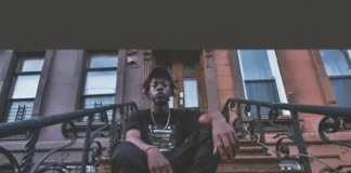 Caught on Camera: Brooklyn Rapper Joey Badass Confronts Opp in NYC Store Brooklyn rapper Joey Badass caught opp lackin clothing store