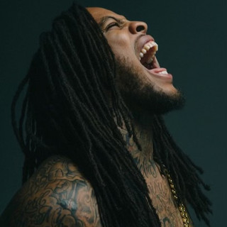 Waka Flocka fight with 10 men no help
