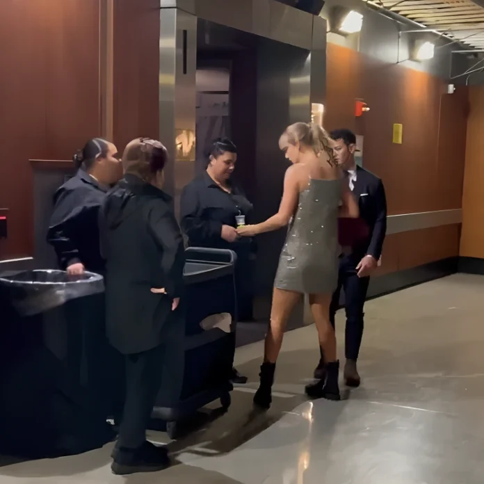 taylor swift grammys after party tipping workers