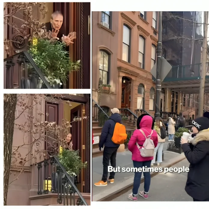 Sex and the City apartment owner confronts tourists