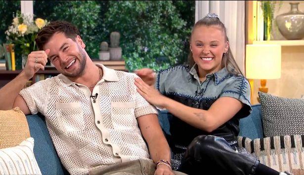 JoJo Siwa and Chris Hughes say they are 'soulmates' 
