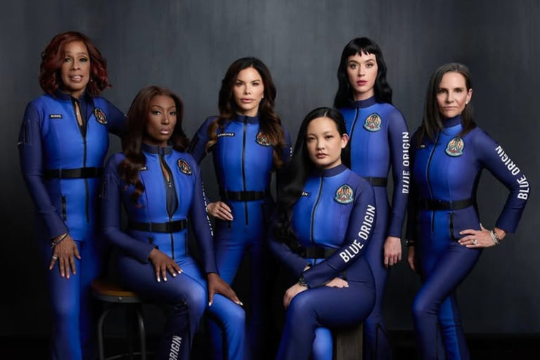 what did emily ratajkowski say about blue origin