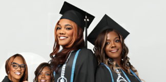 Mom Donates Kidney to Save Daughter’s Life—Now They’re Graduating Nursing School Together "mother donates kidney to daughter inspiring nursing story