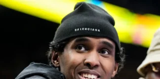Toronto Rapper Top5 Reportedly Stabbed in the Neck During London Trip Toronto rapper Top5 stabbed in London