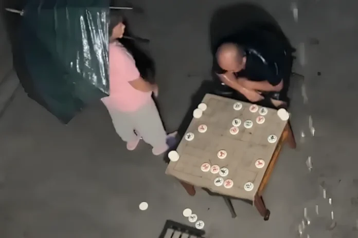 chinese chess viral story man rain