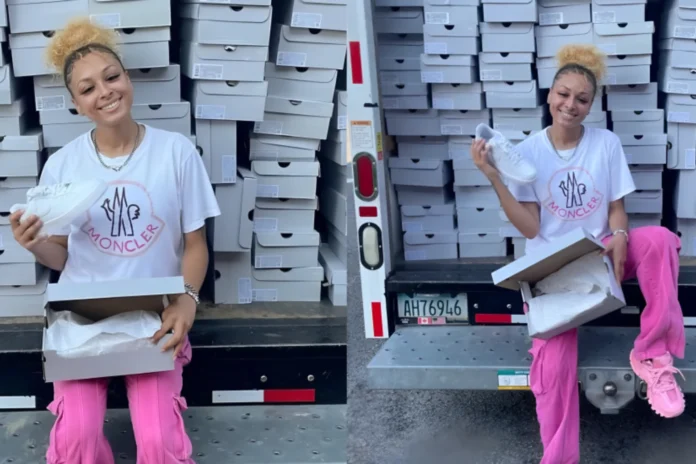 nashville teacher gives students free air force 1s