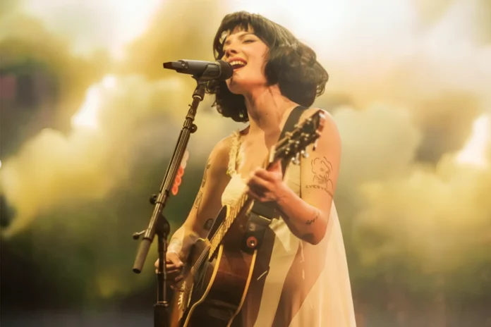 halsey label restrictions after great impersonator