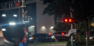 Delivery Robot Destroyed by Train in Florida – News delivery robot train Florida