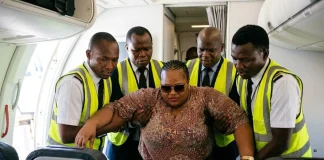 Plus Sized Influencer Reveals Shocking Airplane Travel Struggles plus sized influencer airplane