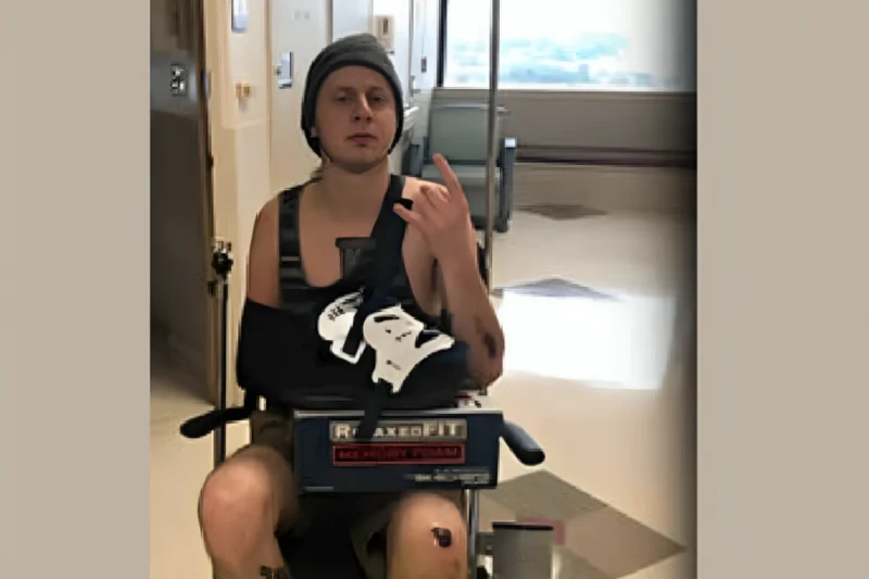 After Losing Use of His Arm, Gamer Builds His Own One-Handed Controller