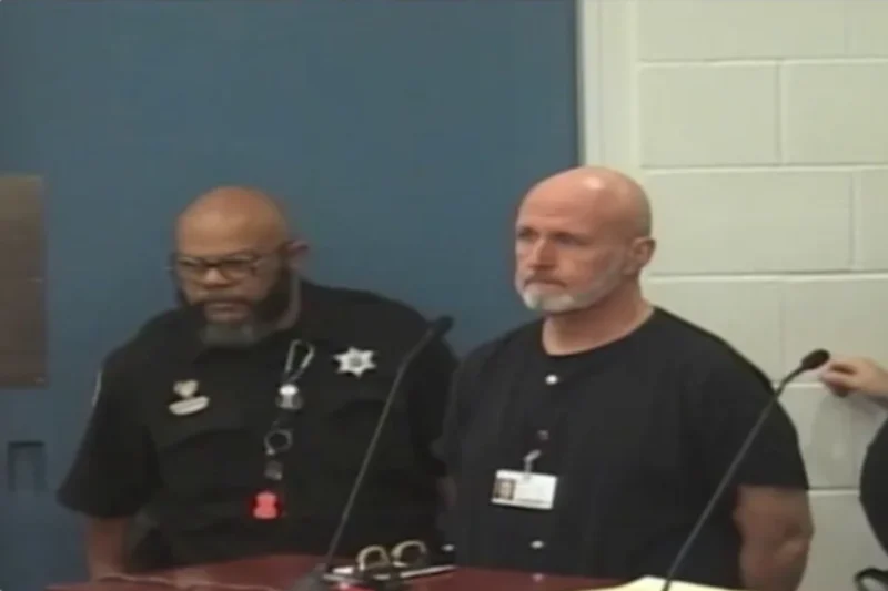 Alan Chambers, Ex-President of Exodus International, Charged in Minor Solicitation Sting