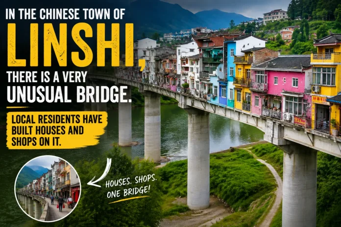 Linshi China bridge houses