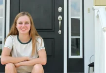 High School Student Builds Water Filter That Removes 96% of Microplastics high school student water filter removes 96 percent microplastics cheap