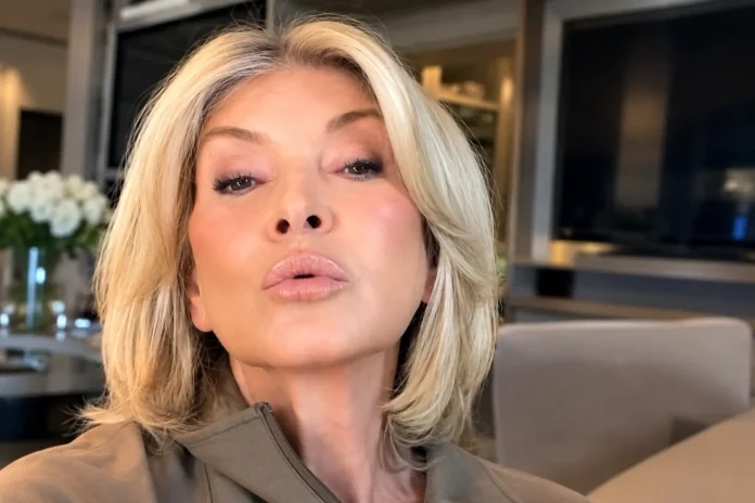 Martha Stewart nudes
